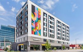 Cambria Hotel Denver Downtown Rino